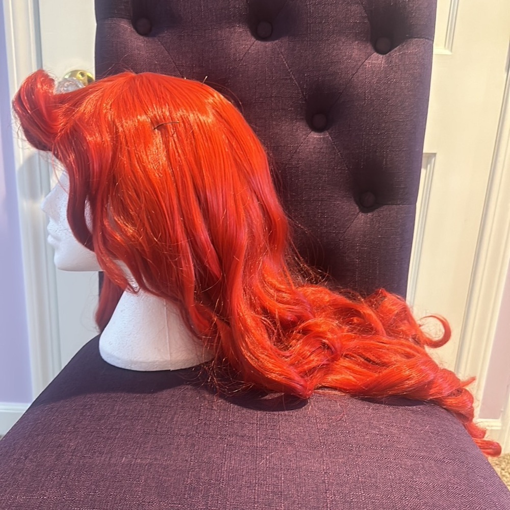 Ariel/Little Mermaid Wig - Women’s - Picture 4 of 10